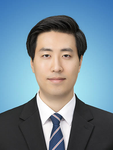 조홍근 교수